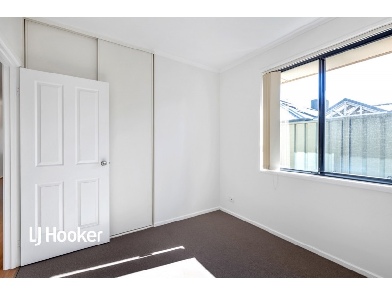 9 Maple Circuit, Mawson Lakes SA 5095