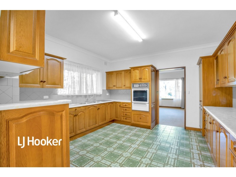 415 Bridge Road, Para Hills SA 5096