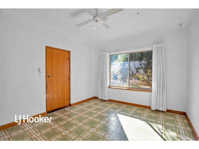 415 Bridge Road, Para Hills SA 5096