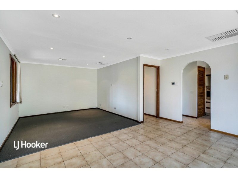 13 Vindana Road, Paralowie SA 5108