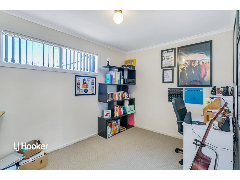 1 Parkside Walk, Smithfield Plains SA 5114