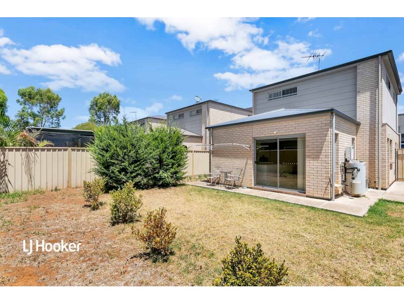 1 Parkside Walk, Smithfield Plains SA 5114