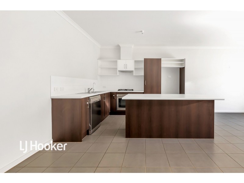 9/14 Sandstock Boulevard, Golden Grove SA 5125