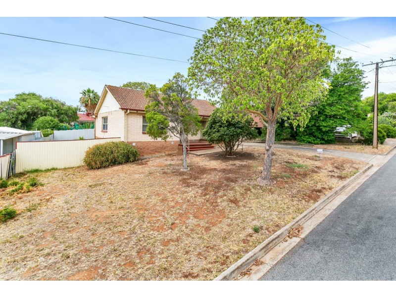 4 Yarcowie Avenue, Ingle Farm SA 5098