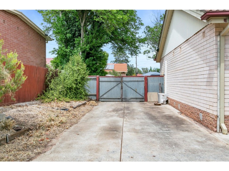 4 Yarcowie Avenue, Ingle Farm SA 5098