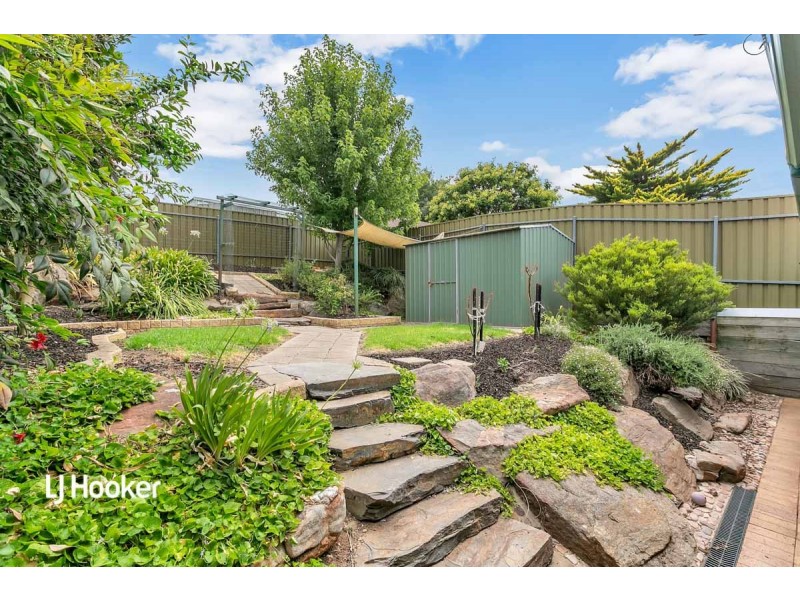 4 Treloar Avenue, Greenwith SA 5125