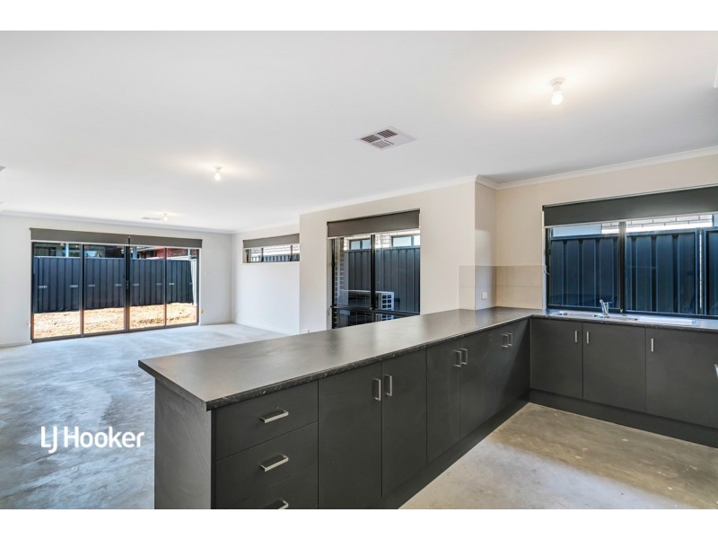 15B Lovelock Road, Parafield Gardens SA 5107