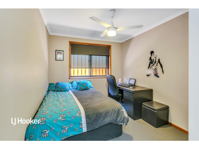 15 Debenham Court, Greenwith SA 5125