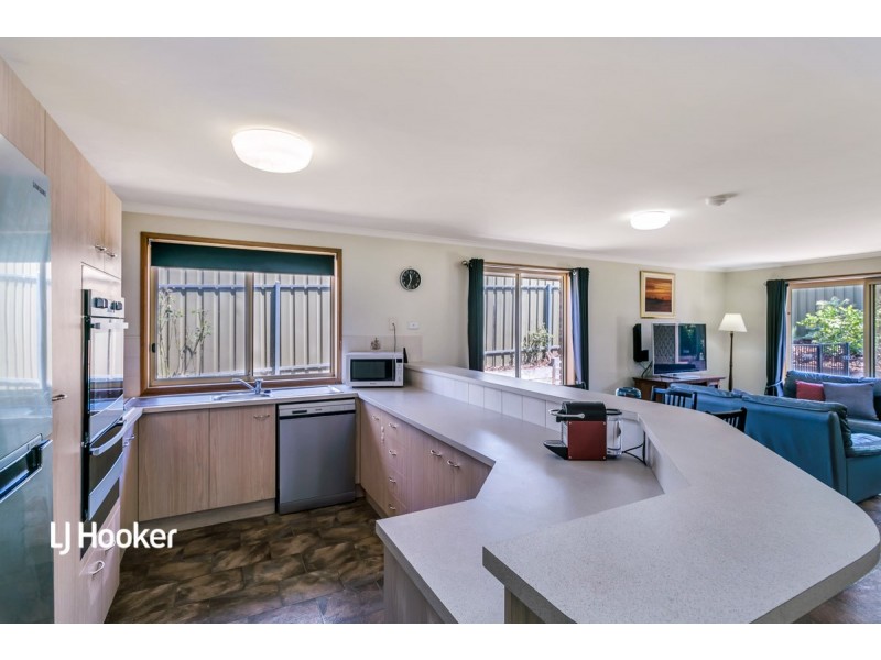 16 Nella Dan Court, Greenwith SA 5125