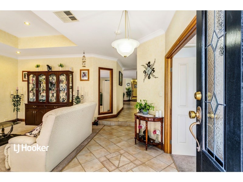 1 Holly Place, Golden Grove SA 5125
