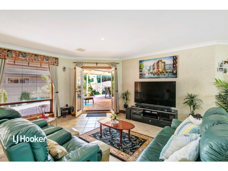 1 Holly Place, Golden Grove SA 5125