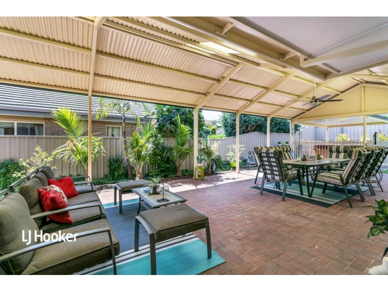 1 Holly Place, Golden Grove SA 5125
