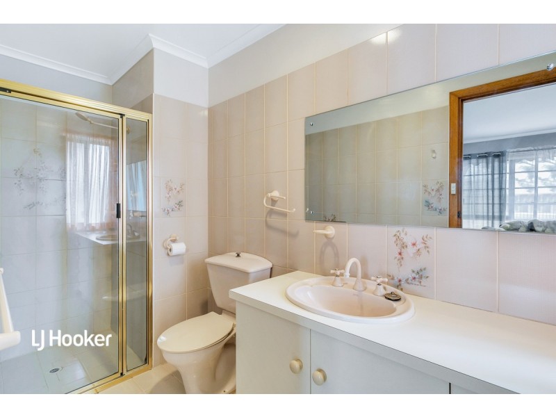 7 Alabar Crescent, Globe Derby Park SA 5110