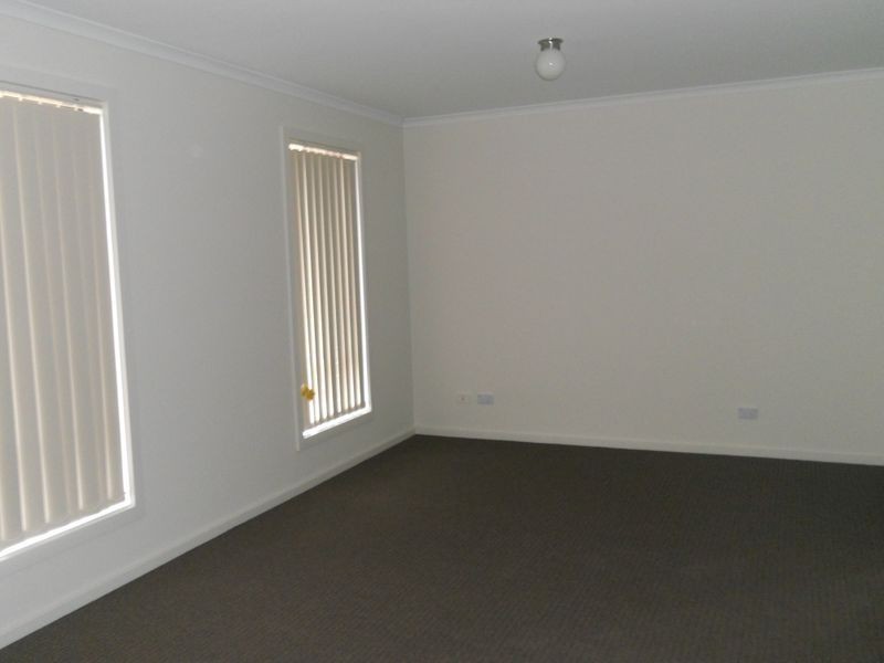 6 Liverpool Place, Elizabeth Park SA 5113