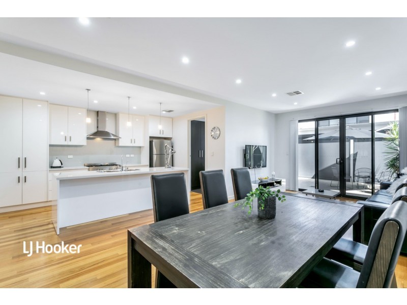 58 MacMillan Avenue, Mawson Lakes SA 5095