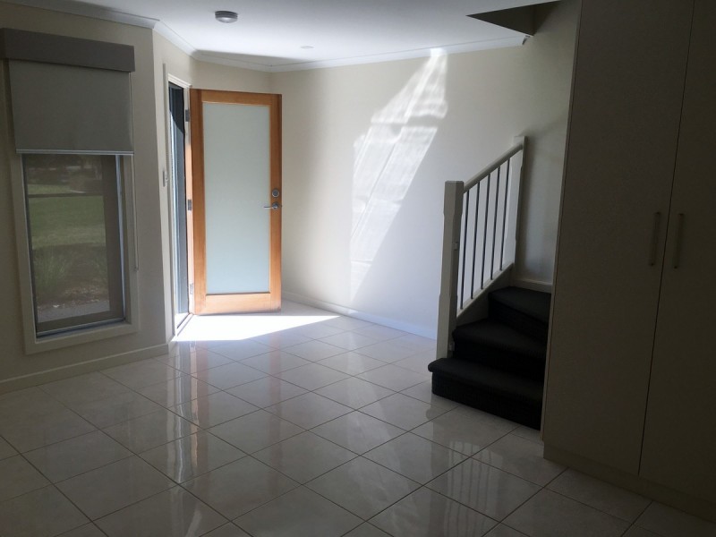 9/16 Swinden Crescent, Blakeview SA 5114