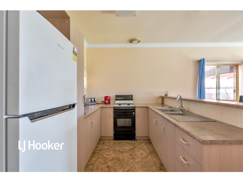 4 Inverary Close, Greenwith SA 5125