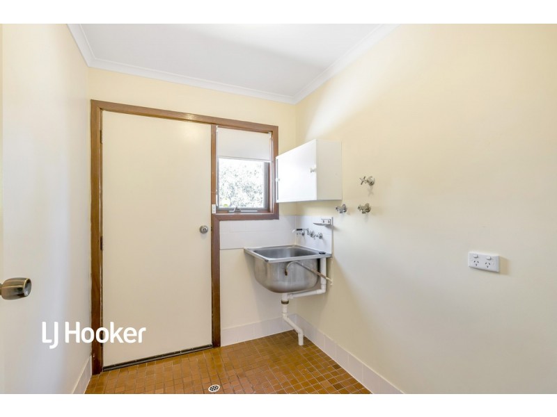 5 Aaron Court, Salisbury Downs SA 5108