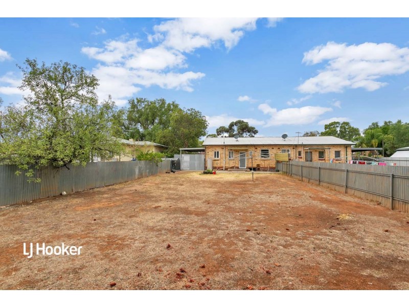 21 Durdin Road, Elizabeth Vale SA 5112