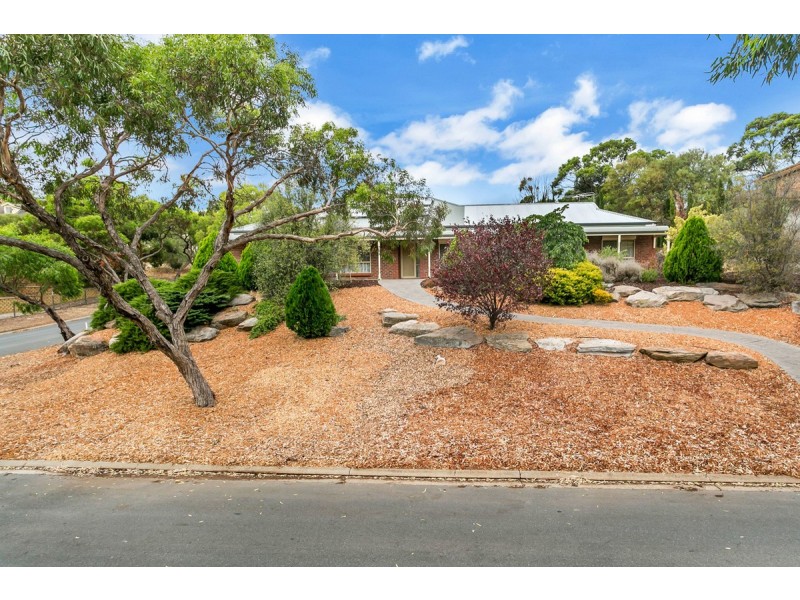 29 Coomurra Drive, Greenwith SA 5125