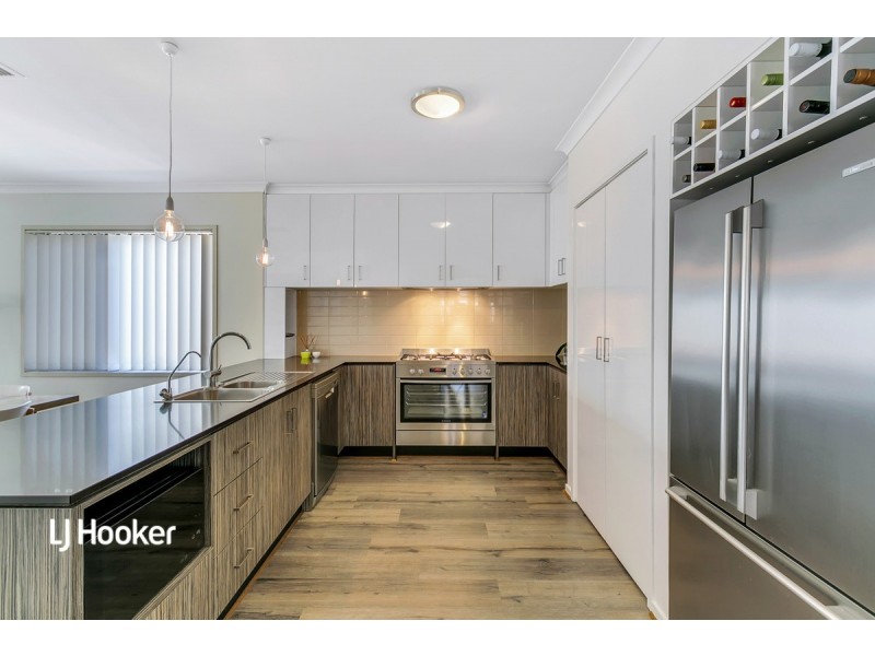 7 Bradford Avenue, Salisbury Heights SA 5109