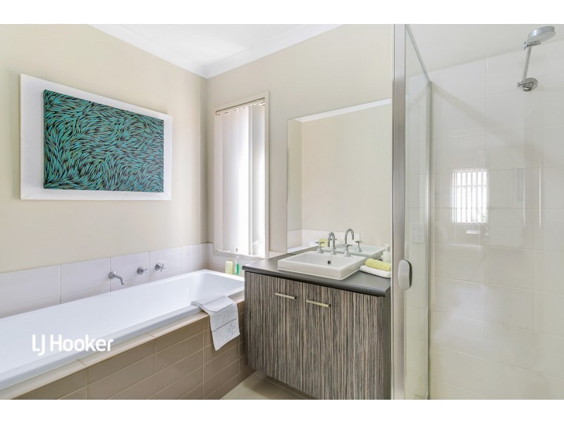 7 Bradford Avenue, Salisbury Heights SA 5109