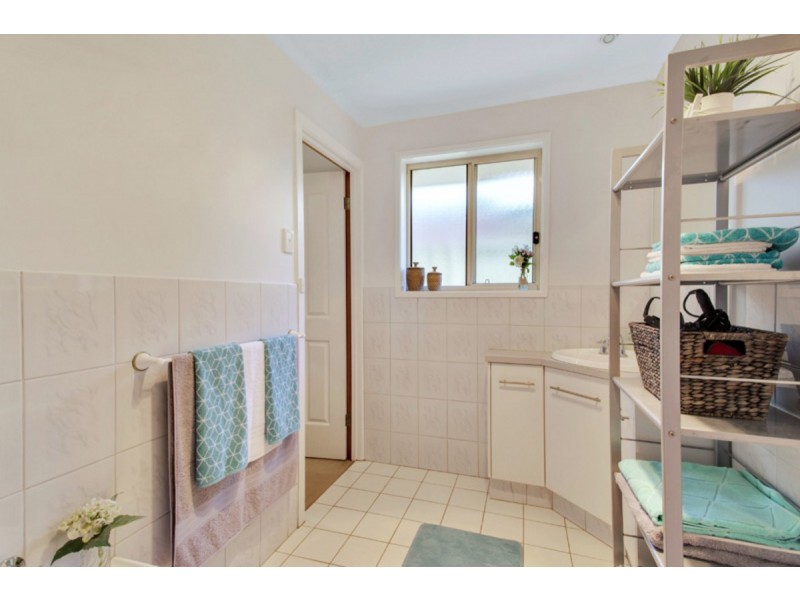 18 Candlebark Grove, Greenwith SA 5125