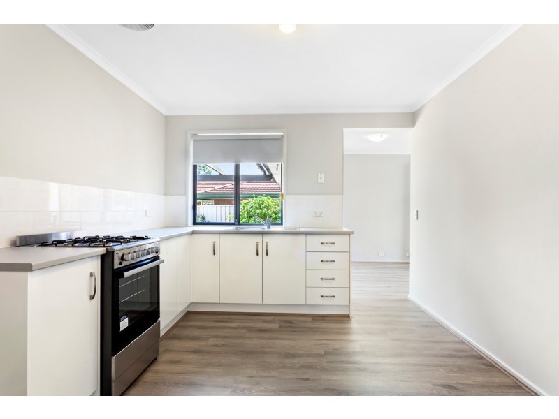 5 Waratah Drive, Blakeview SA 5114