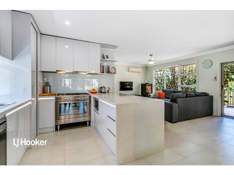 13 Gloucester Avenue, Redwood Park SA 5097