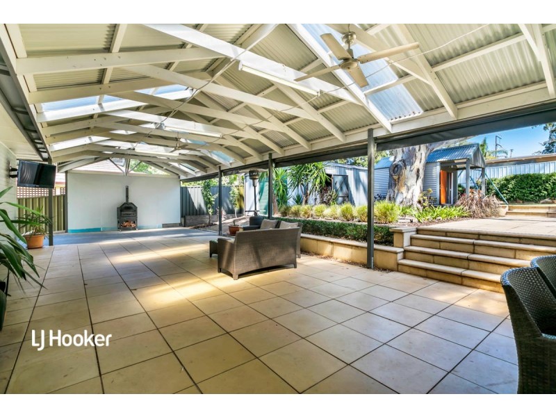 13 Gloucester Avenue, Redwood Park SA 5097