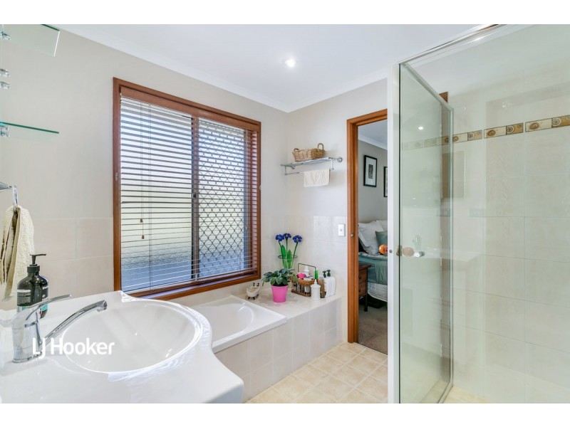 23 Sutherland Place, Golden Grove SA 5125