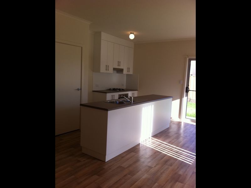 4 Parkside Walk, Smithfield Plains SA 5114