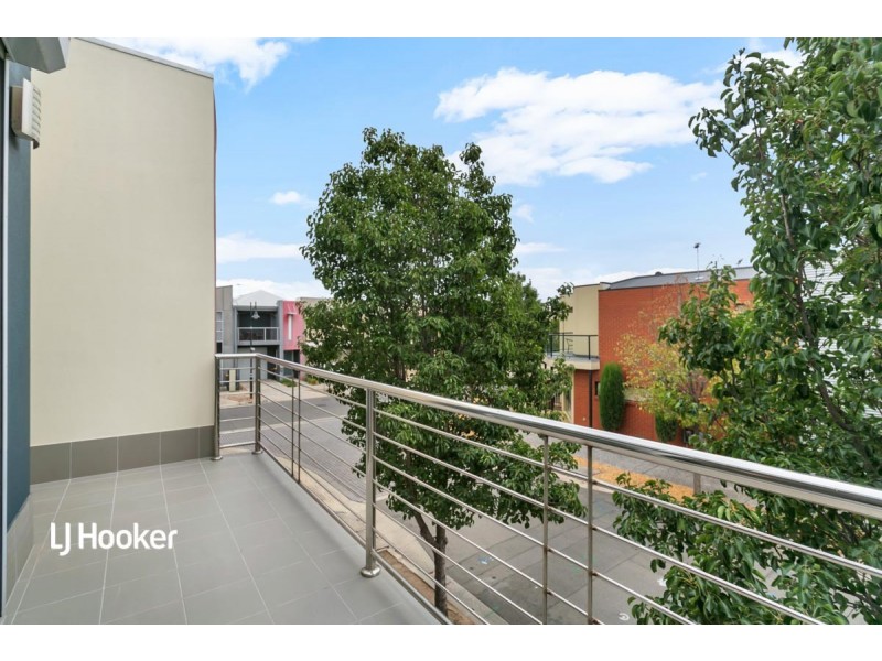 22 Junction Street, Mawson Lakes SA 5095