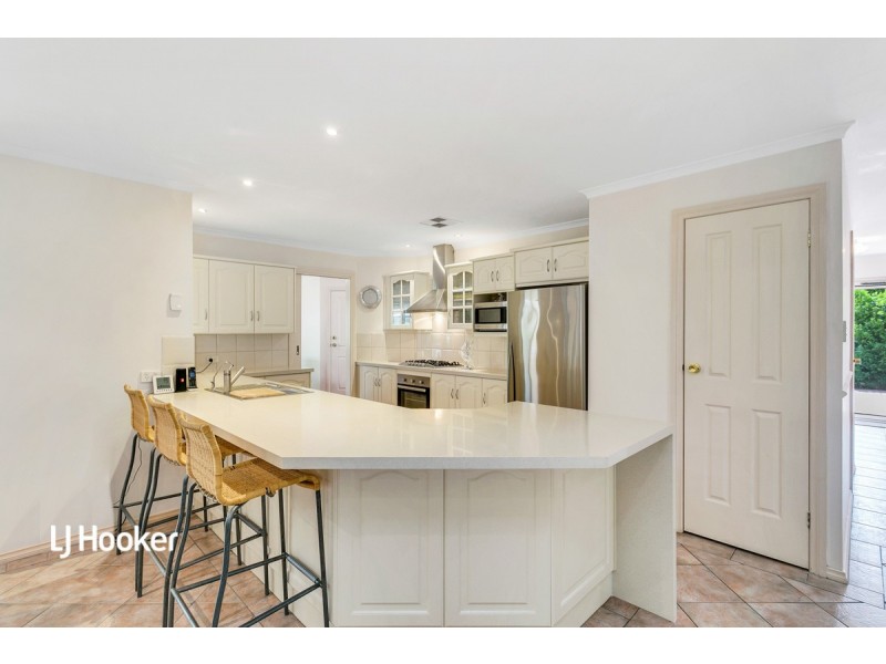 35 Radiata Grove, Salisbury Heights SA 5109