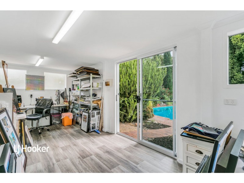 35 Radiata Grove, Salisbury Heights SA 5109