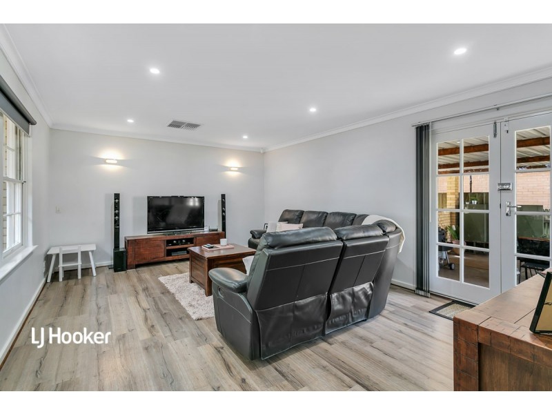 8 Leichardt Avenue, Ingle Farm SA 5098