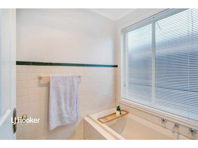 72 Taylor Street, Modbury Heights SA 5092