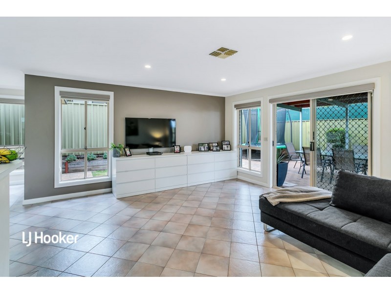 15 Kintyre Court, Greenwith SA 5125