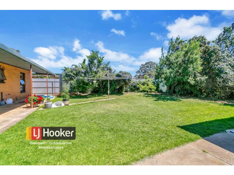 43 Caruso Crescent, Brahma Lodge SA 5109