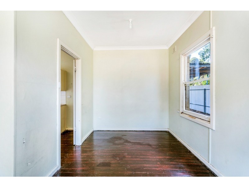 15 Andrews Road, Elizabeth Downs SA 5113