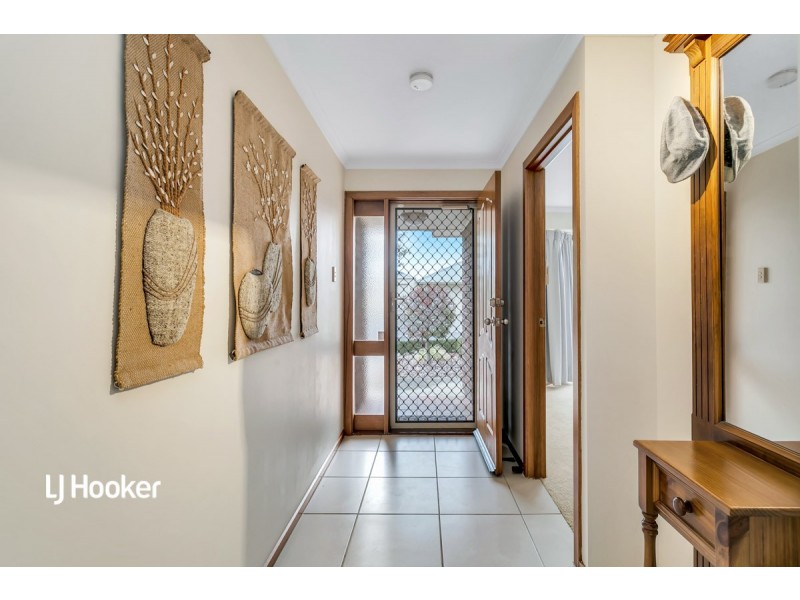 20A Lake Miranda  Court, Greenwith SA 5125