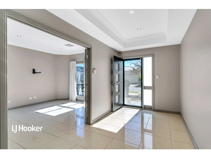 23 Adeline Street, Mawson Lakes SA 5095