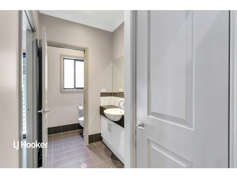 23 Adeline Street, Mawson Lakes SA 5095