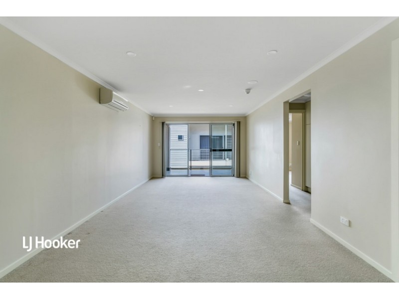 15/5-19 Goodall Parade, Mawson Lakes SA 5095