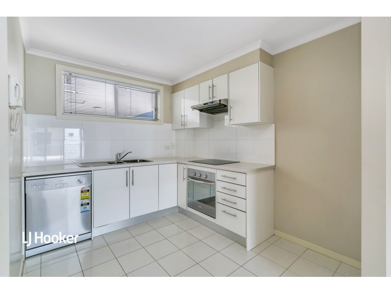 15/5-19 Goodall Parade, Mawson Lakes SA 5095