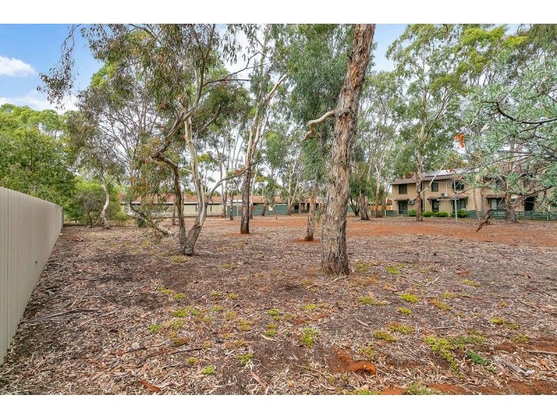 6 Woodcock Crescent, Para Hills West SA 5096