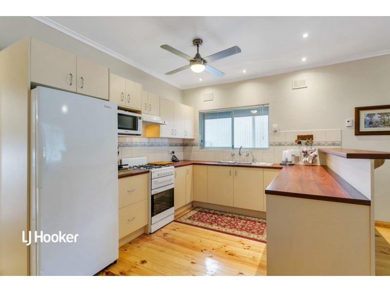 2 Walsh Street, Vista SA 5091