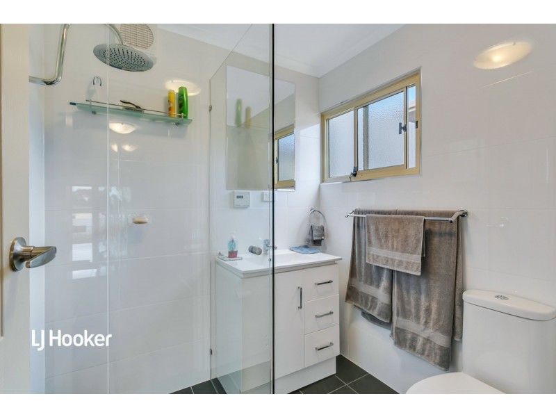 2 Walsh Street, Vista SA 5091