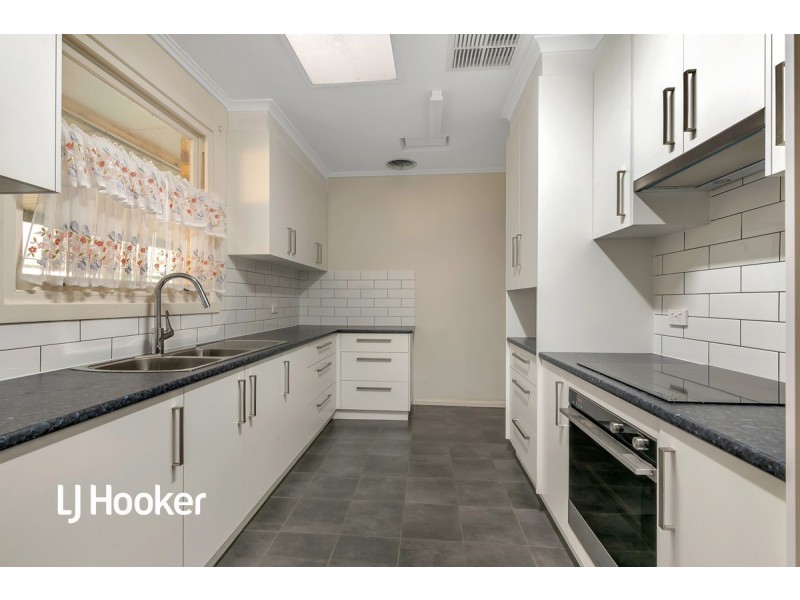 24 Nautilus Road, Elizabeth East SA 5112