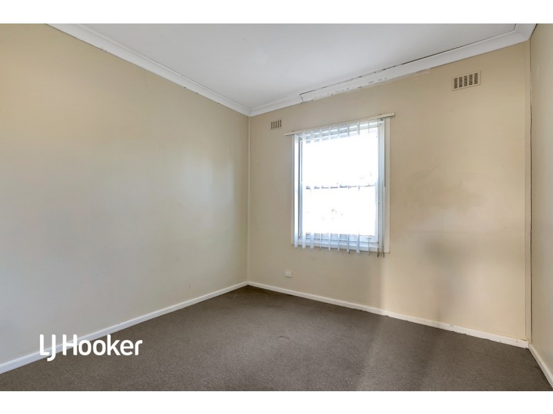 33 Campbell Road, Elizabeth Downs SA 5113